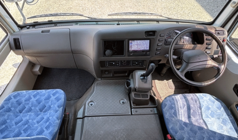 
								MITSUBISHI  Rosa  2015 full									
